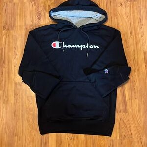 Champion hoodie with grey liner in the hood. Size small